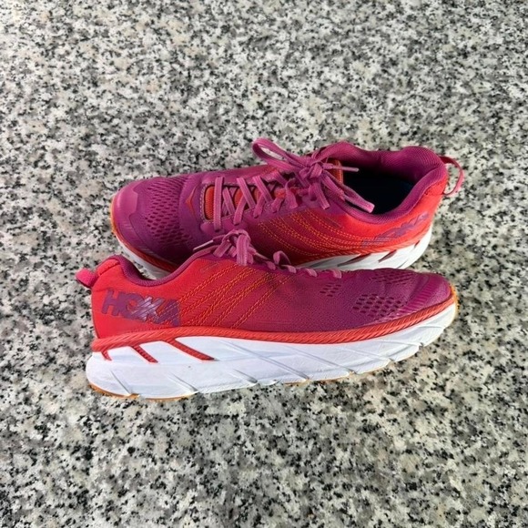 Hoka One One Shoes - Hoka One One Clifton 6 Red Running Sneaker Shoe W9.5 1102873